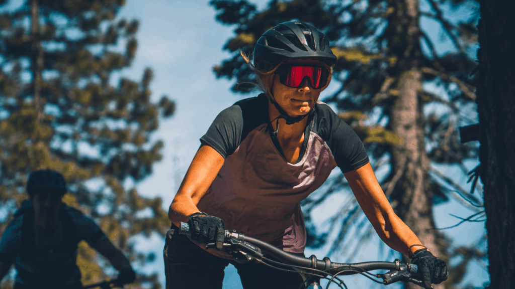 7 Best Sunglasses For Mountain Biking - Mountain Bikes Ride